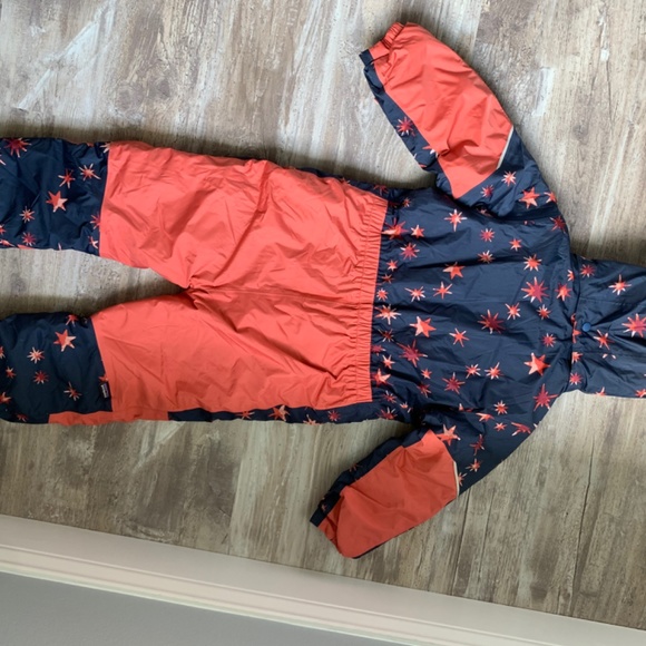 Patagonia Kids Jacket - Navy and Red Star Pattern - Picture 6 of 7
